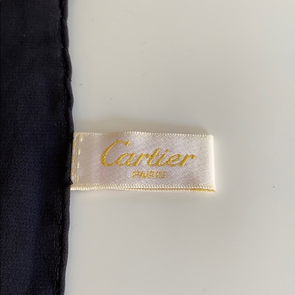 Cartier scarf - Picture 4 of 7